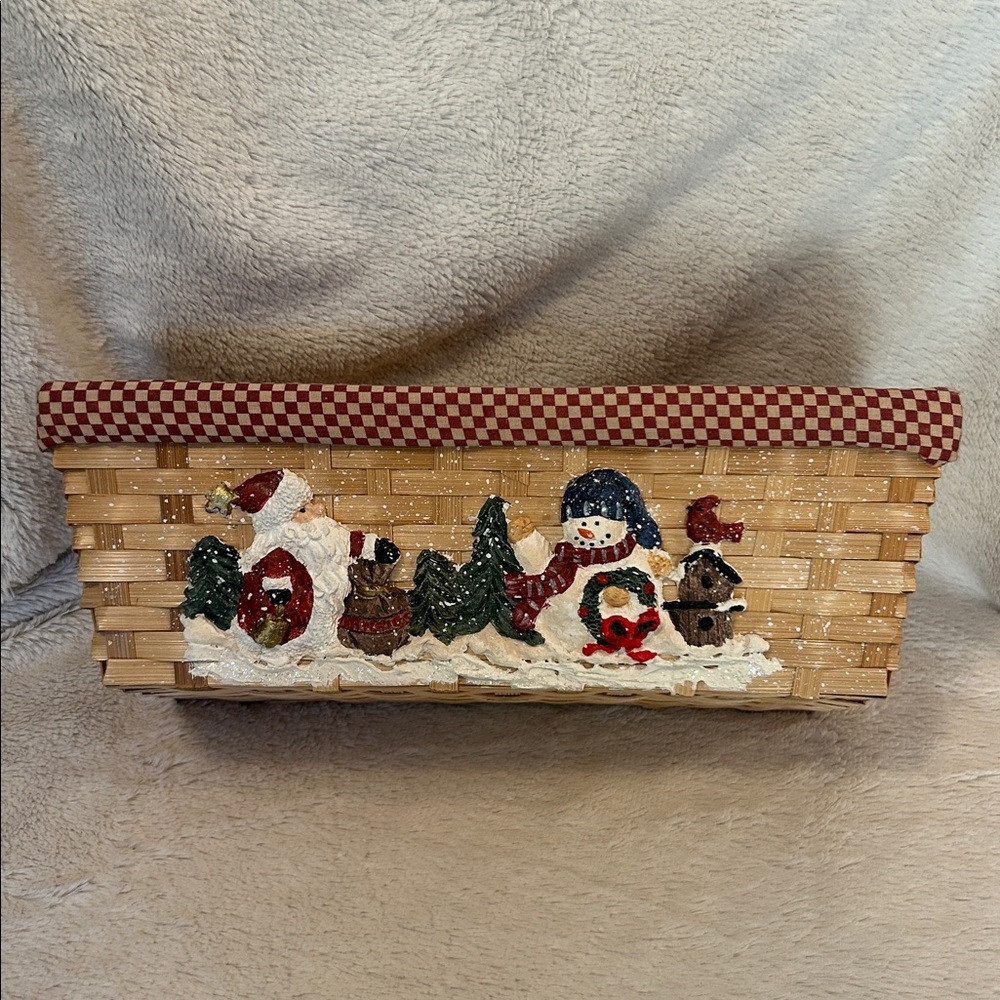 Festive Woven Basket with Holiday Design - Picture 2 of 8